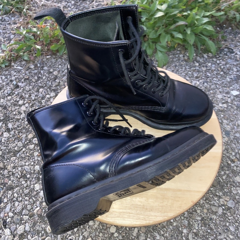 Dr Martens 1460 Mono Boot Men 8 US Black Mono EU41 Women 9 Smooth Leather Grunge